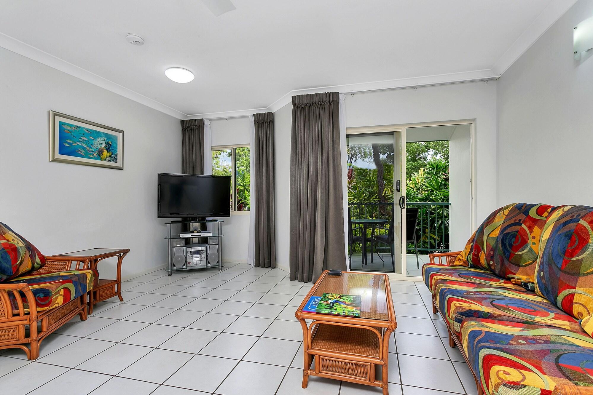 Beachfront Apartments On Trinity Beach Dış mekan fotoğraf